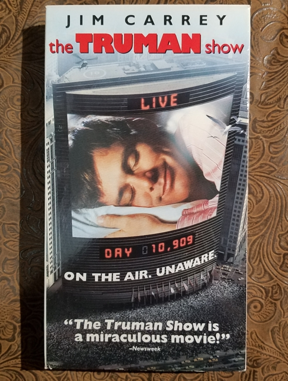 Vintage The Truman Show VHS Tape Jim Carrey 1998 Movie Classic Ed Harris